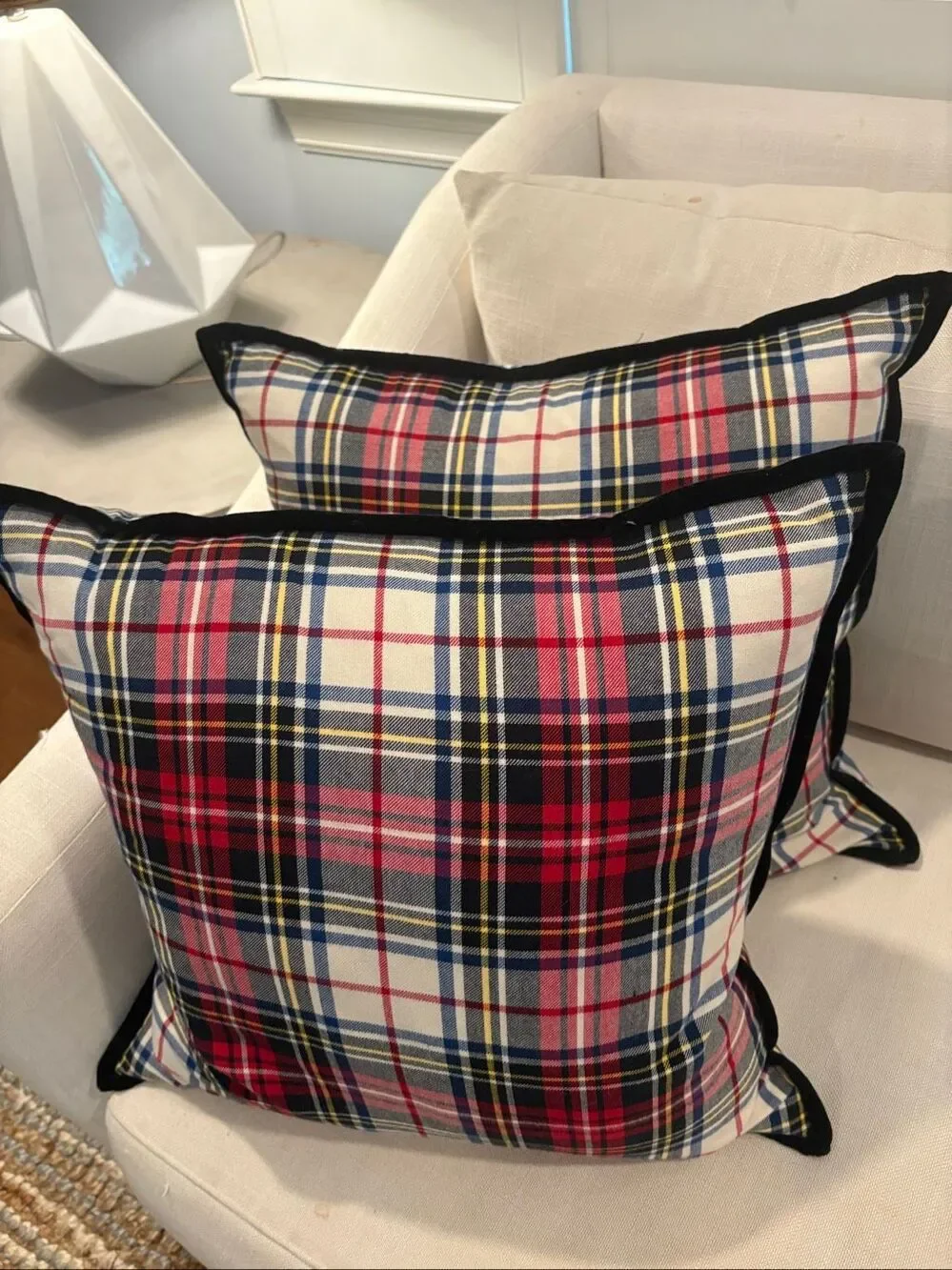 Ralph Lauren Set of Two Carson Throw Down Pillows Tartan Plaid Christmas